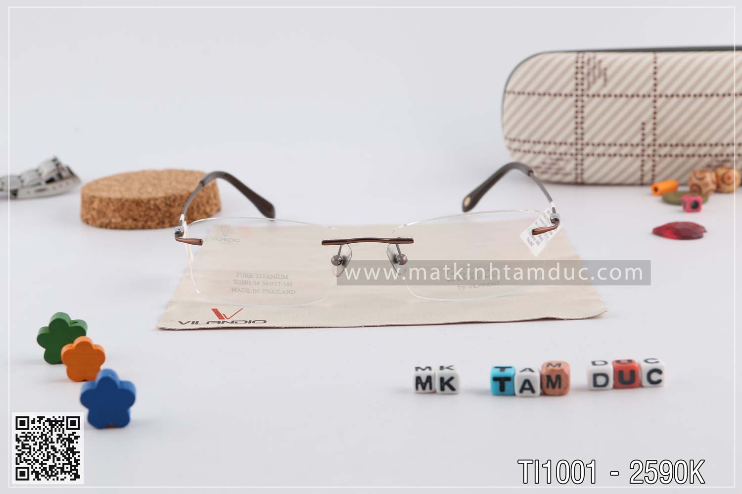 Gọng kính Pure-titanium carizo giá rẻ