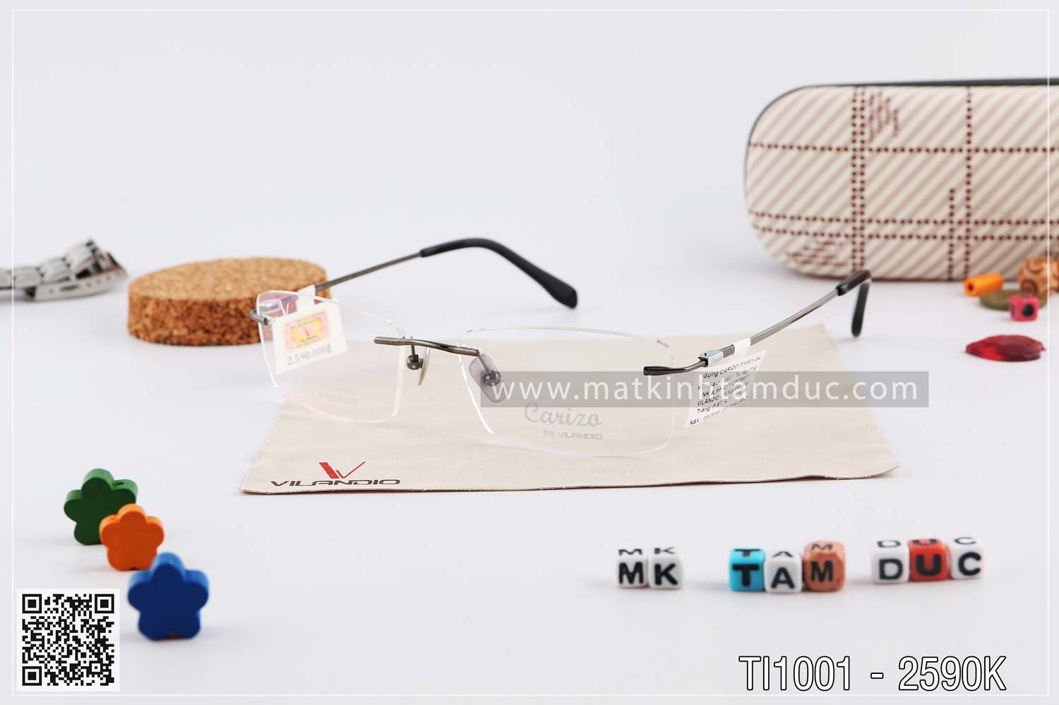 Gọng kính Pure-titanium carizo thiết kế tinh tế