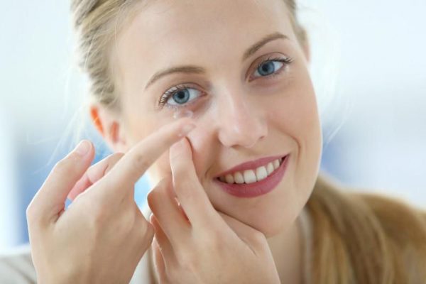 Kính áp tròng ban đêm này hoàn toàn hiệu quả đối với người dùng