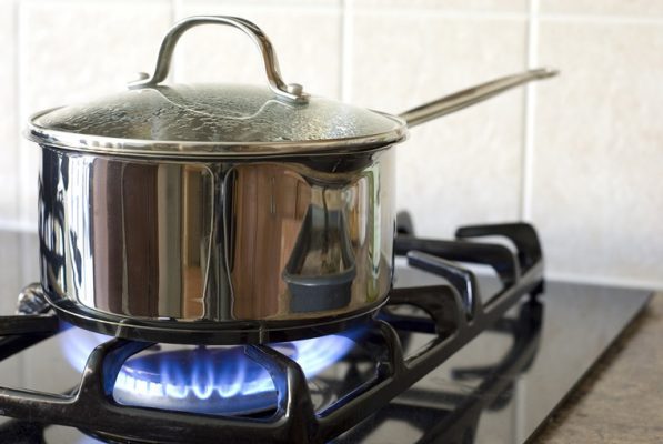 Cách sửa gọng kính bị gãy do nhiệt