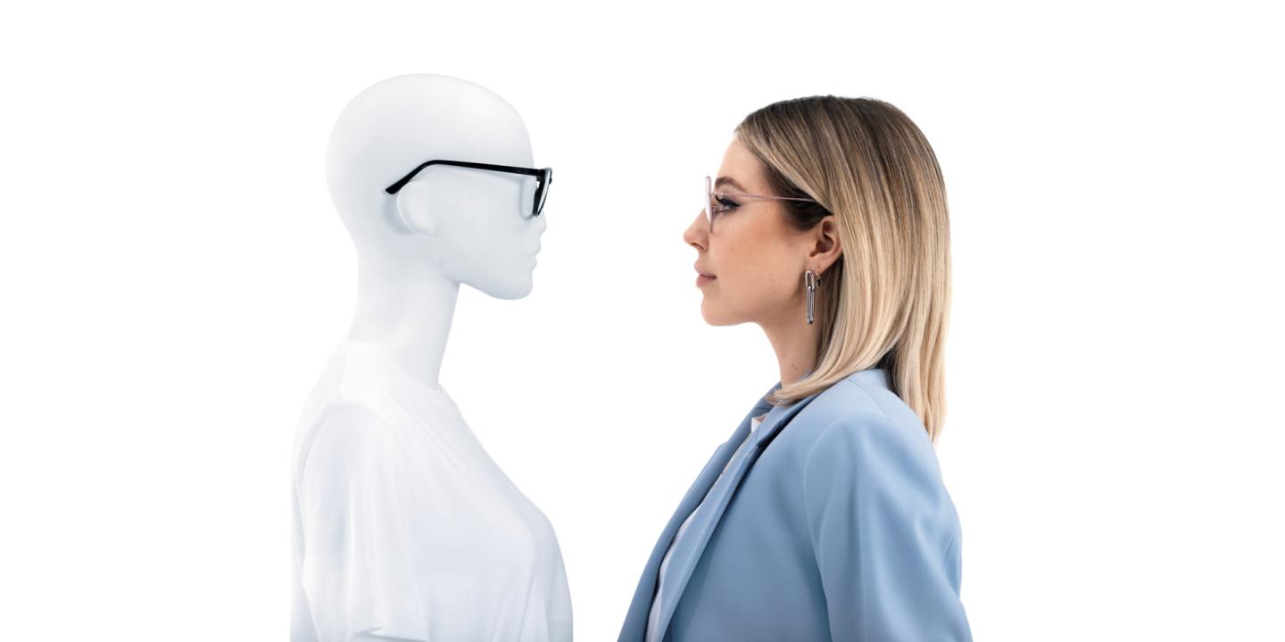 Tròng kính ZEISS ClearView giúp mọi việc trở nên đơn giản