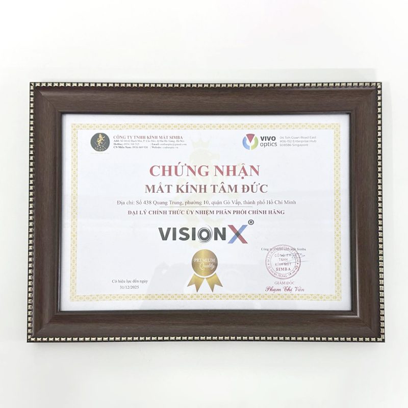 Giấy chứng nhận "Đại lý ủy quyền phân phối chính hãng Vision X" Công ty TNHH Kính Mắt Simba