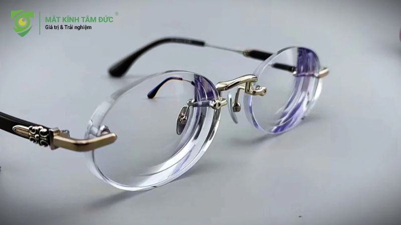 Kính cận là thấu kính gì?