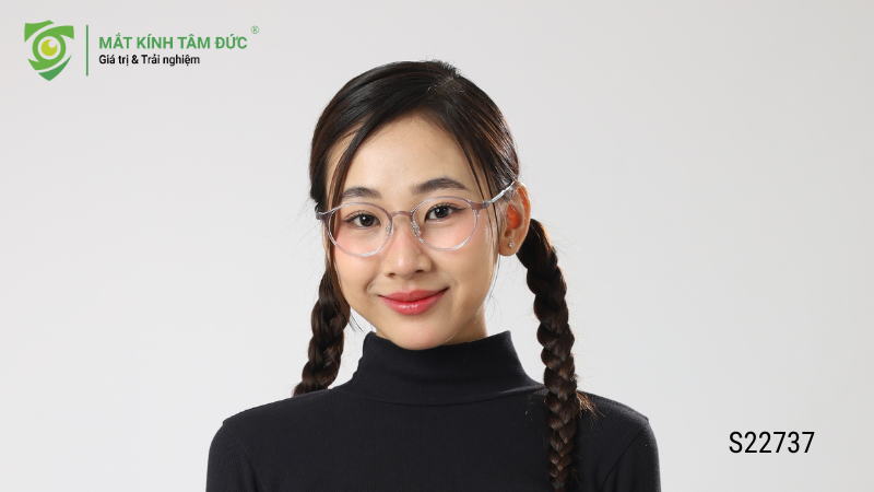 cach-chon-mat-kinh-theo-phong-thuy-2025 (12)