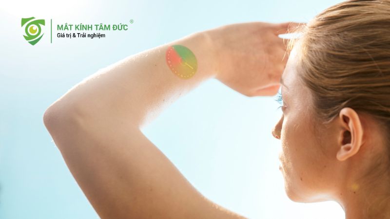Giác mạc hình chóp là gì? 9 triệu chứng cảnh báo bạn không nên bỏ qua