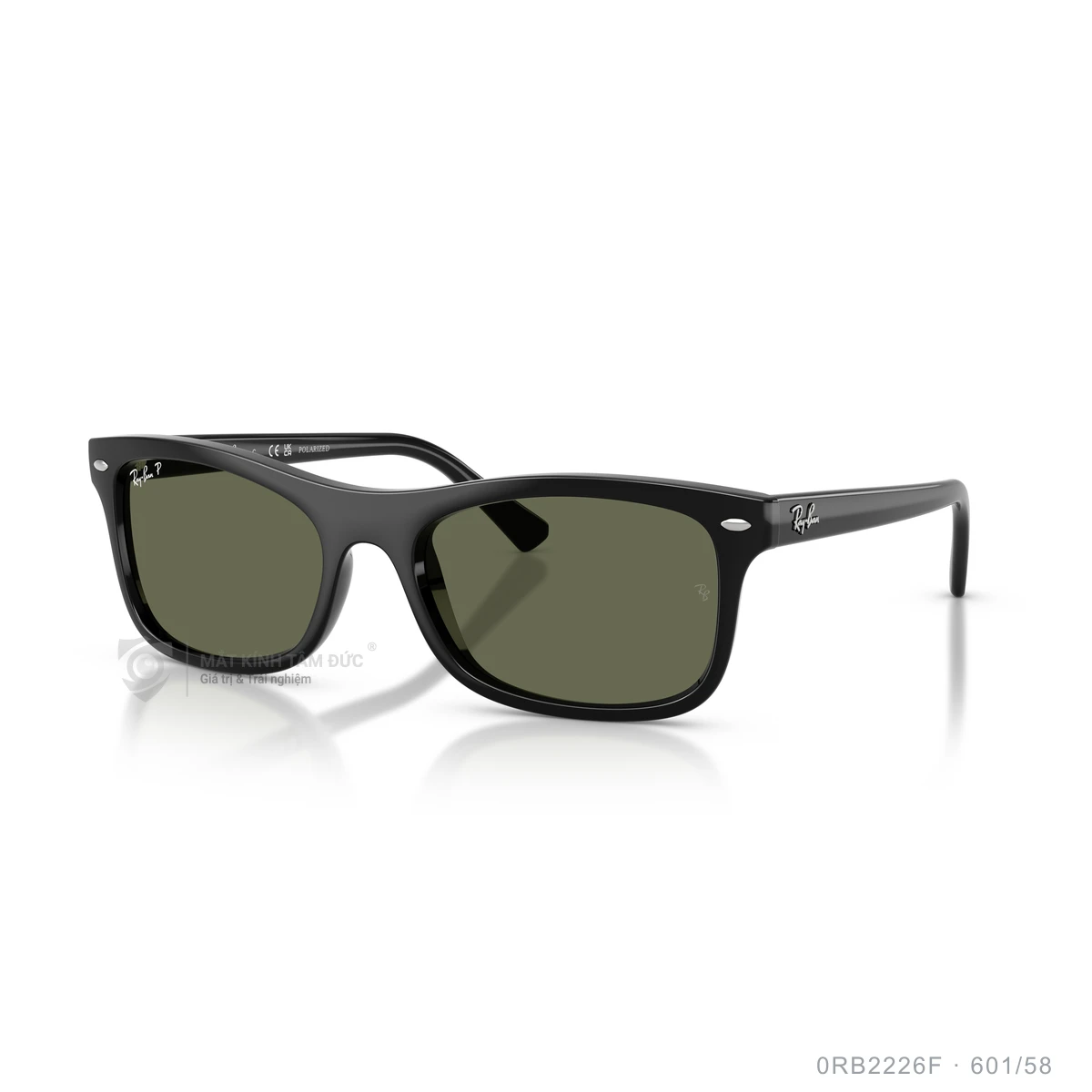 Chi tiết góc nghiêng Kính mát Rayban 0RB2226F