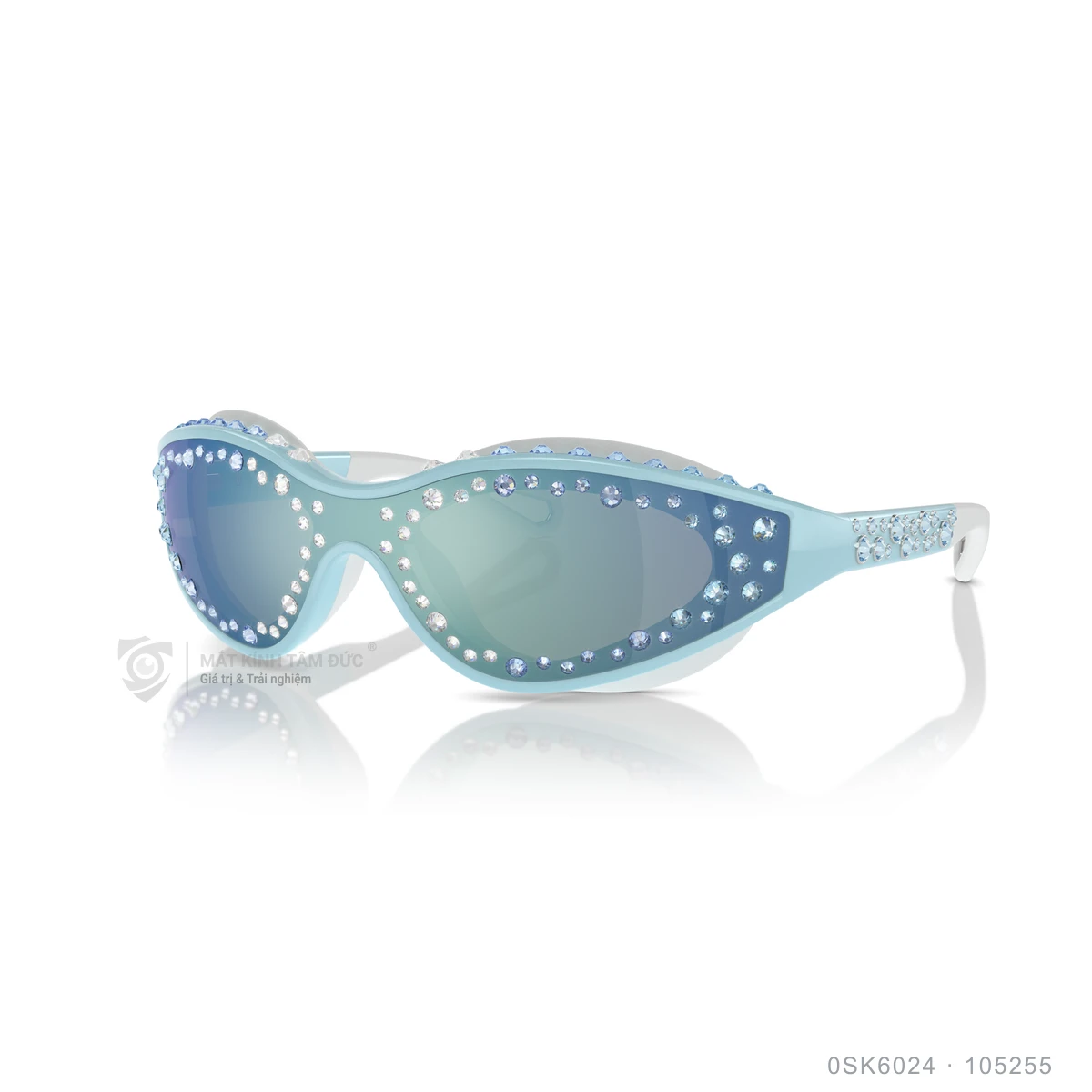 Chi tiết góc nghiêng Kính mát Swarovski 0SK6024