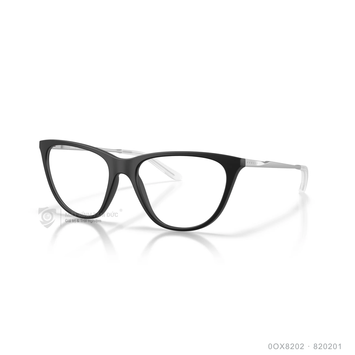 Chi tiết góc nghiêng Gọng kính Oakley 0OX8202