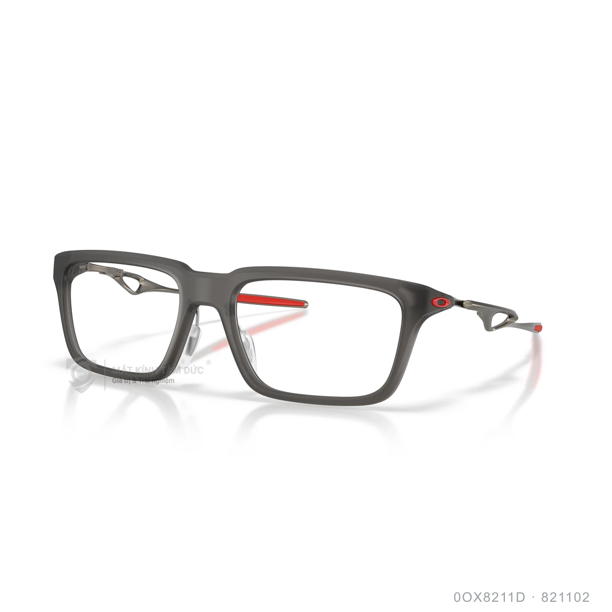 Chi tiết góc nghiêng Gọng kính Oakley 0OX8211D