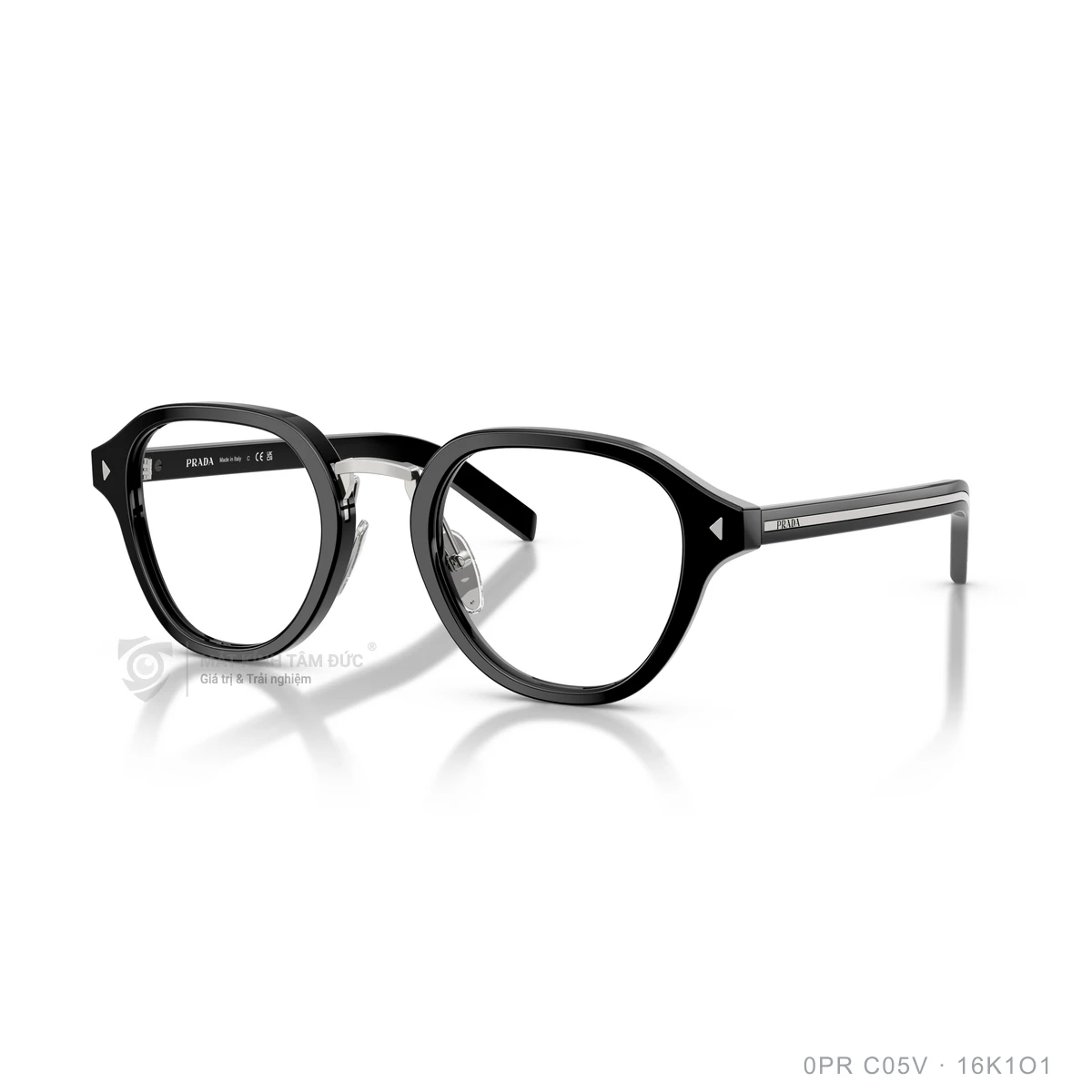 Chi tiết góc nghiêng Gọng kính Prada 0PR C05V