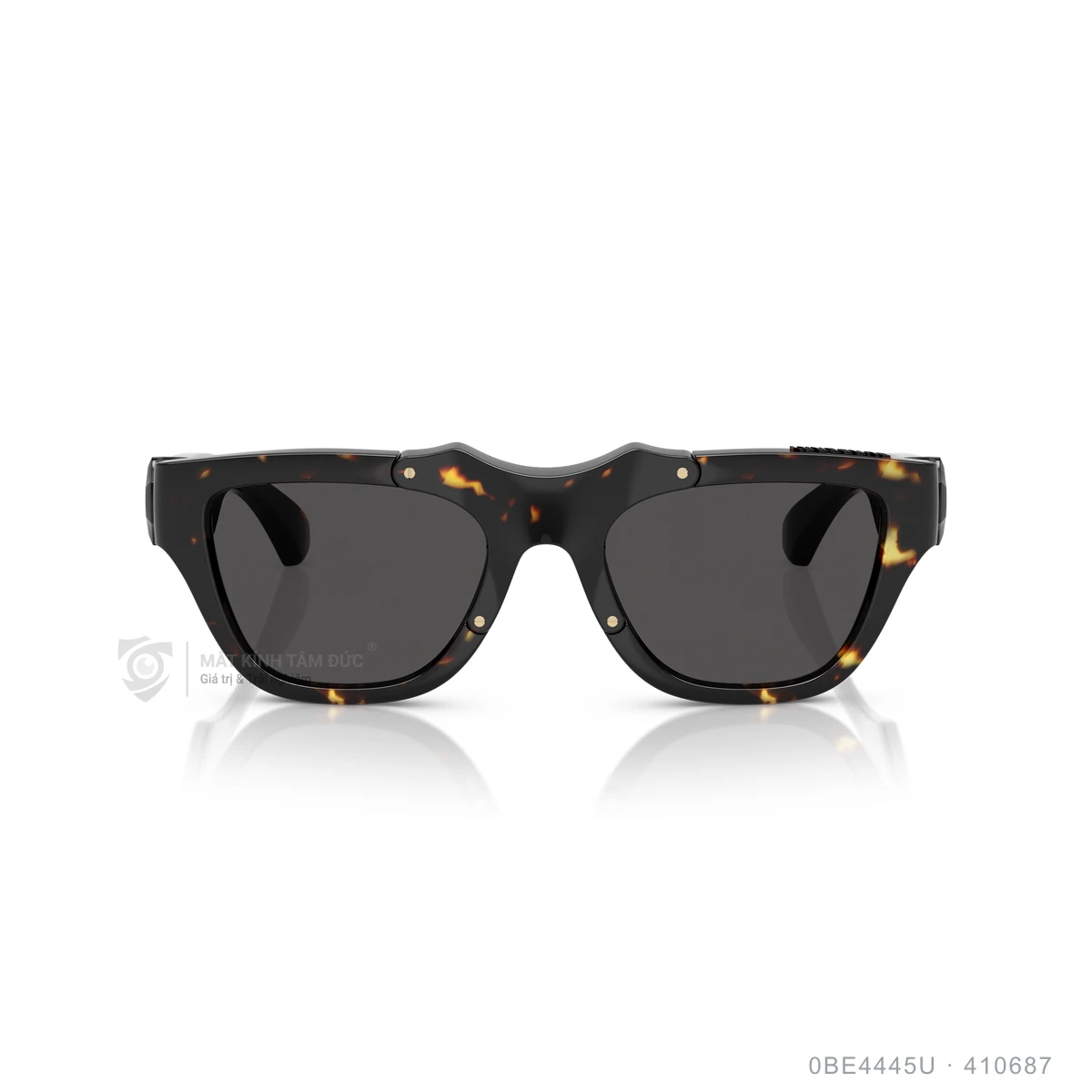 Hình ảnh thực tế Kính mát Burberry 0BE4445U
