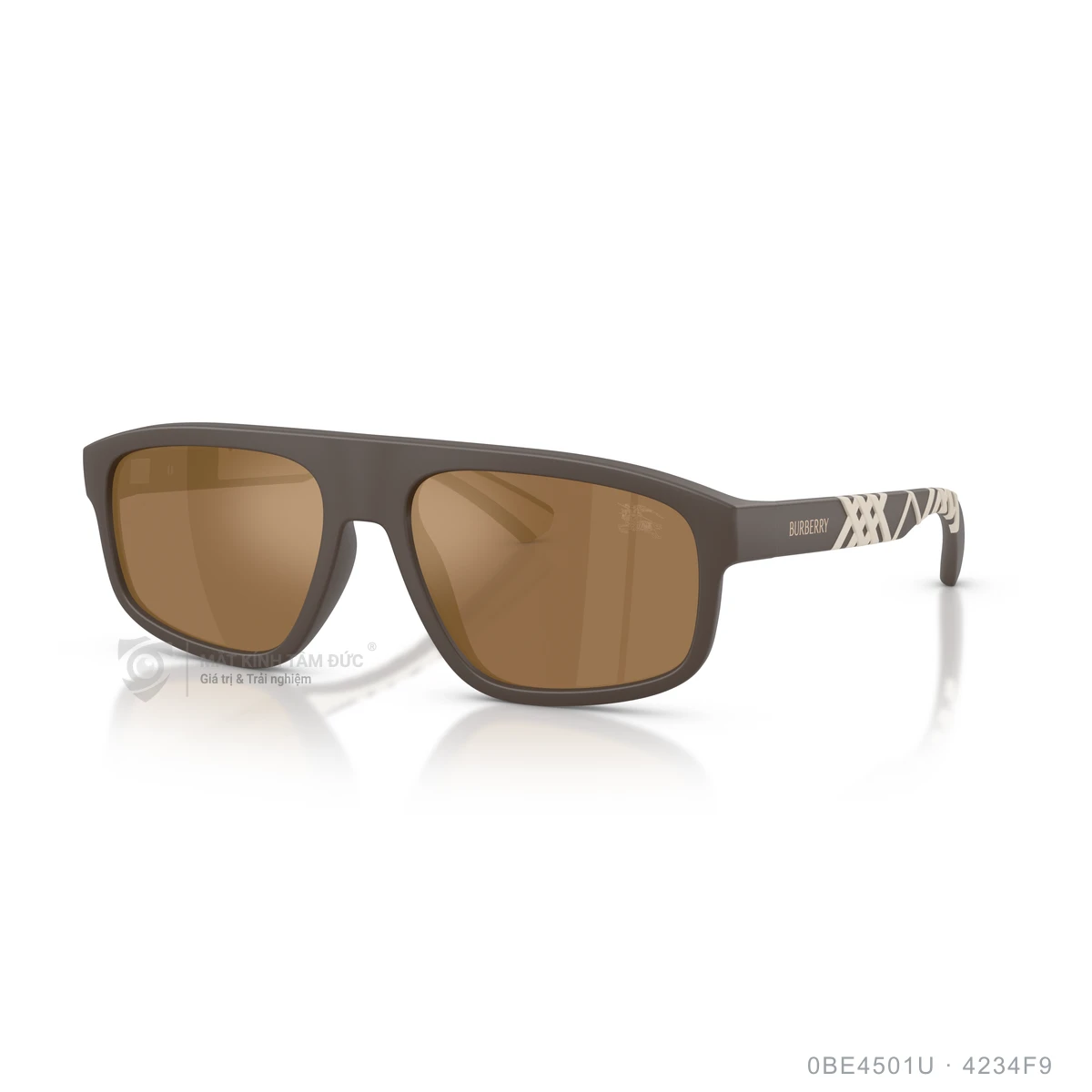 Chi tiết góc nghiêng Kính mát Burberry 0BE4501U