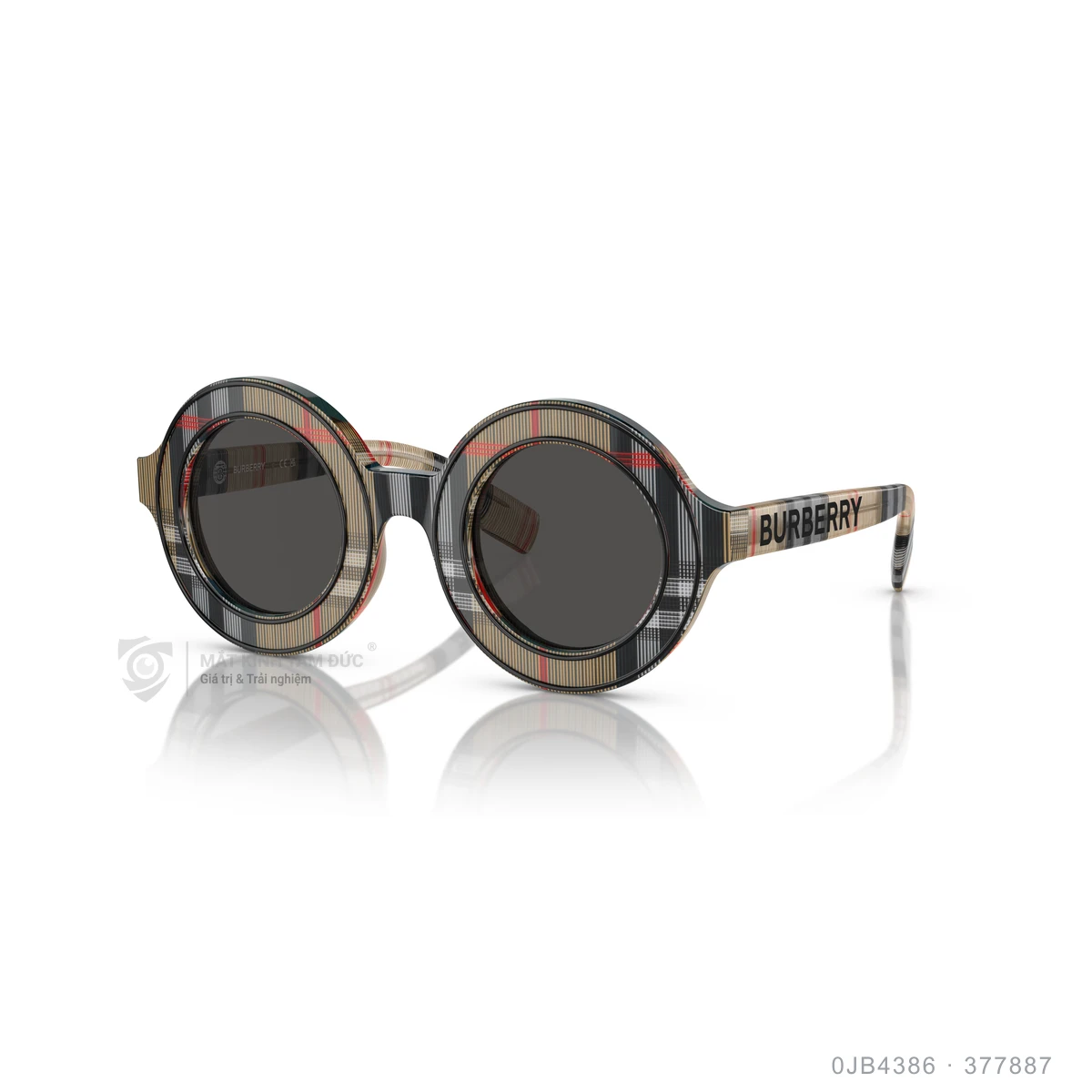 Chi tiết góc nghiêng Kính mát Burberry 0JB4386