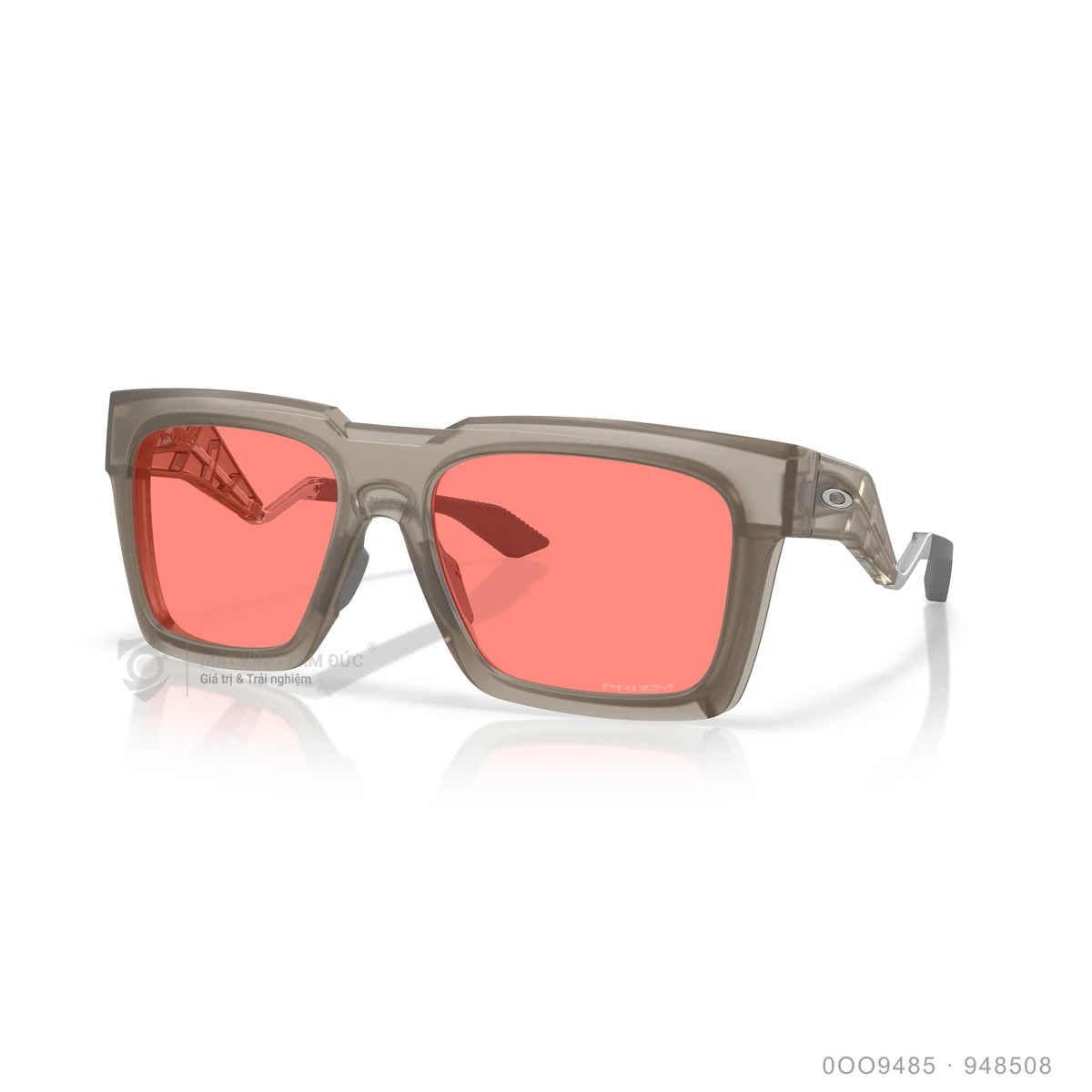 Chi tiết góc nghiêng Kính mát Oakley 0OO9485