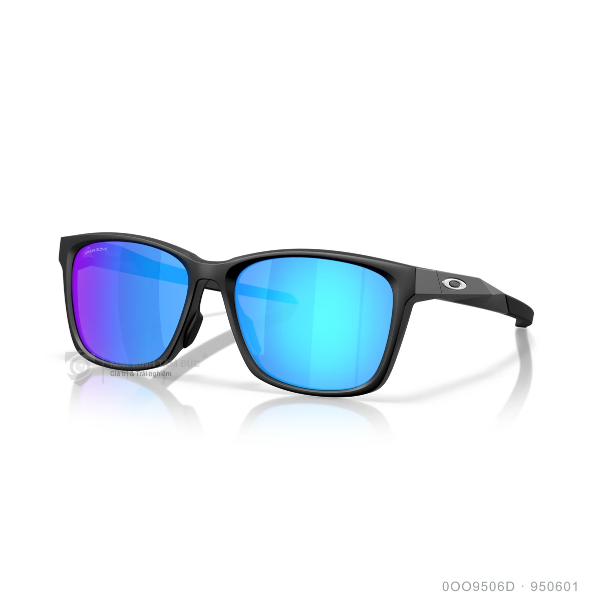 Chi tiết góc nghiêng Kính mát Oakley 0OO9506D
